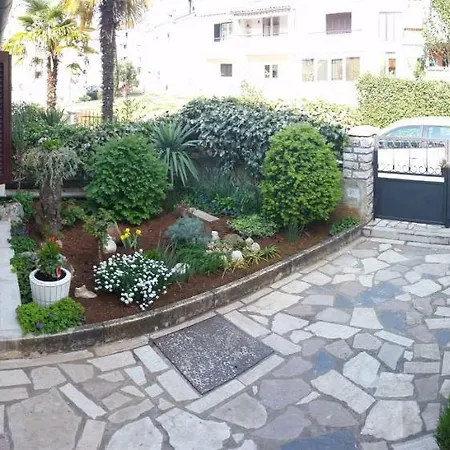 Apartments Nives Poreč Buitenkant foto