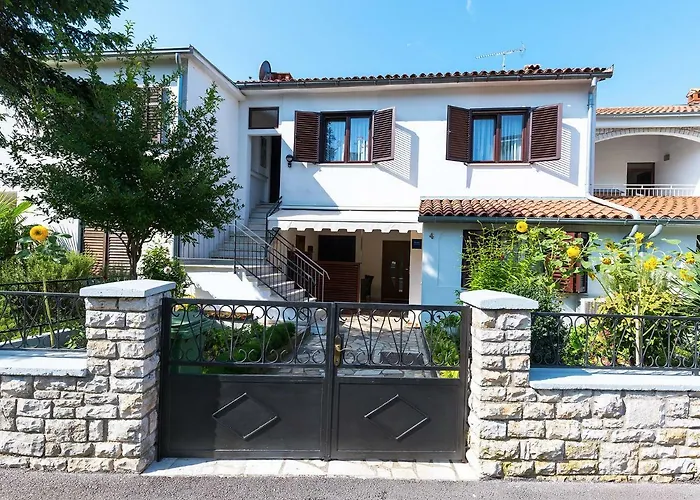Apartments Nives